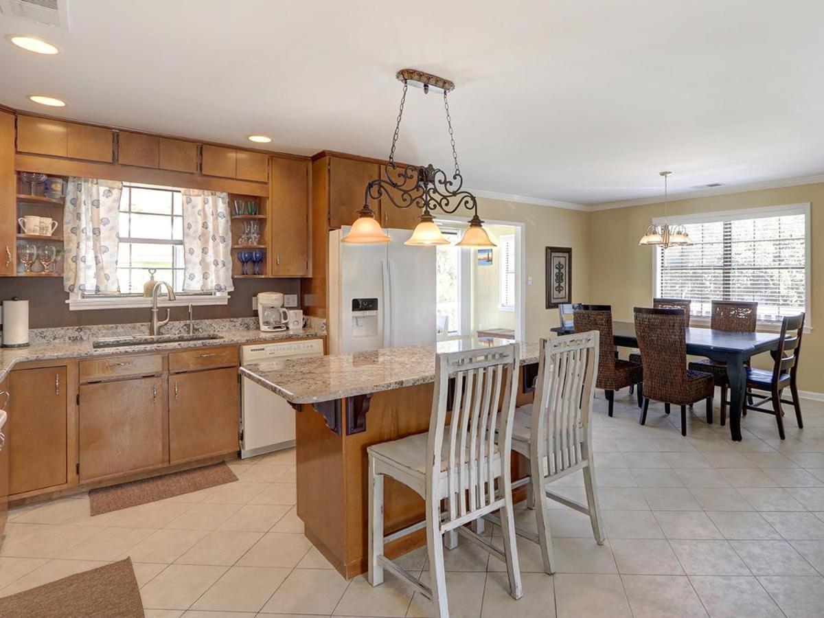 Lola's Retreat Villa Tybee Island Esterno foto